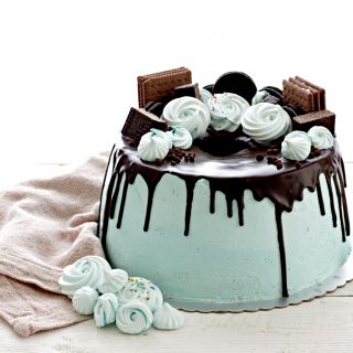 fluffosa drip cake